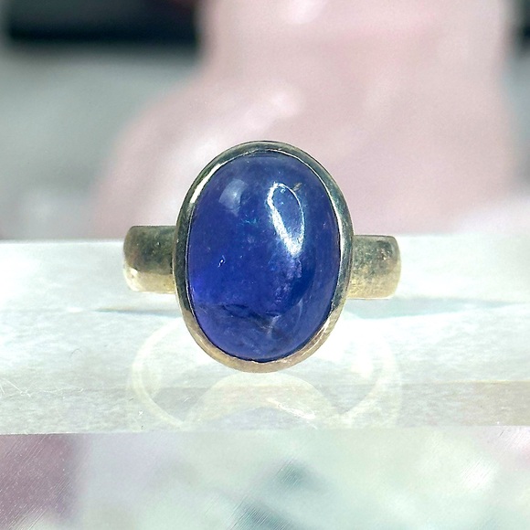 Tanzanite ring 💍 size 7